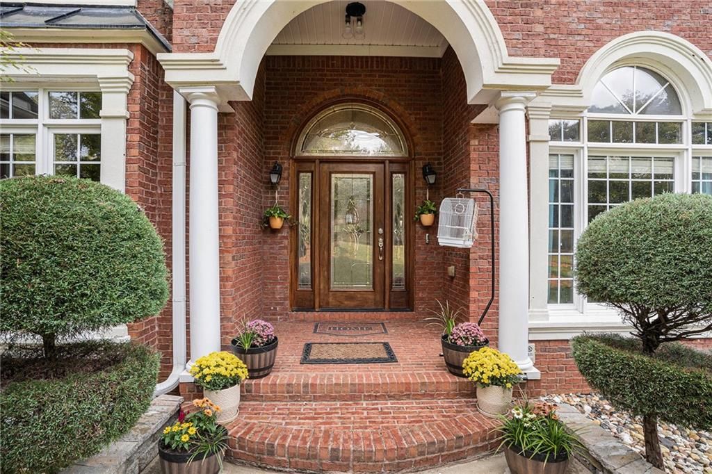 1523 Bent River Circle, Mcdonough, GA 30252