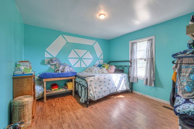 300 Broad St, Wartrace, TN 37183