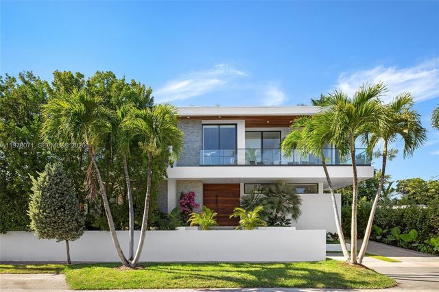 5701 N Bay Road, Miami Beach, FL 33140
