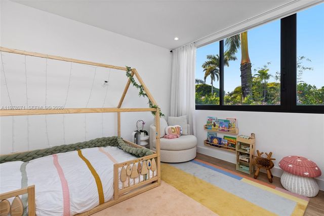 5701 N Bay Road, Miami Beach, FL 33140