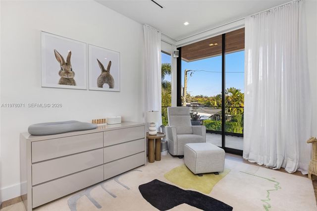 5701 N Bay Road, Miami Beach, FL 33140