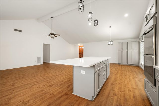15619 Boulder Oaks Drive, Houston, TX 77084