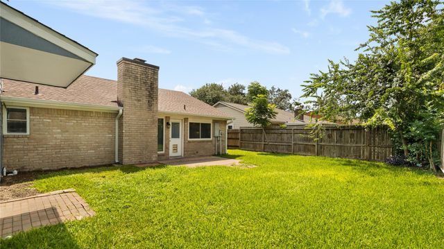 15619 Boulder Oaks Drive, Houston, TX 77084