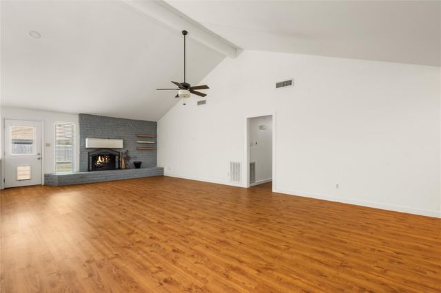 15619 Boulder Oaks Drive, Houston, TX 77084