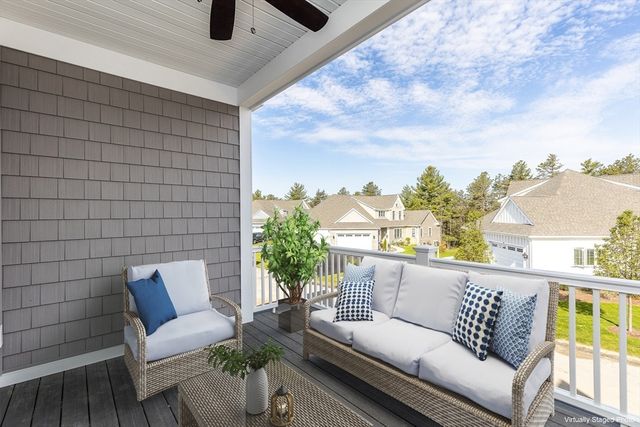 99 Sunflower Way, Plymouth, MA 02360