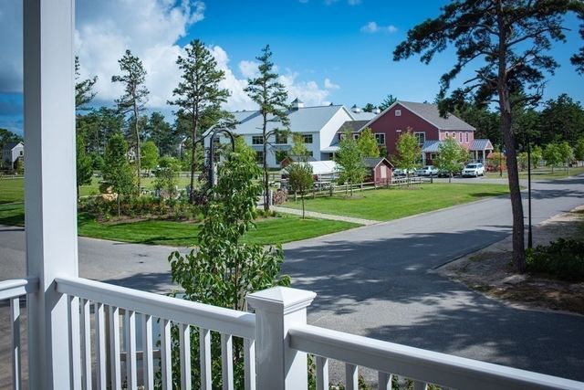 99 Sunflower Way, Plymouth, MA 02360