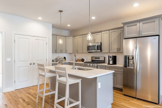 99 Sunflower Way, Plymouth, MA 02360