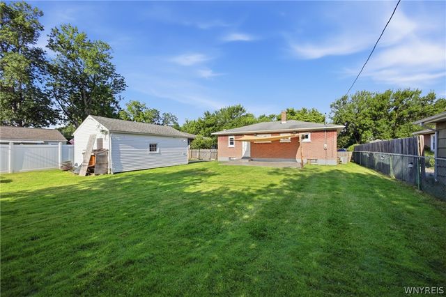 85 Emerson Drive, Amherst, NY 14226