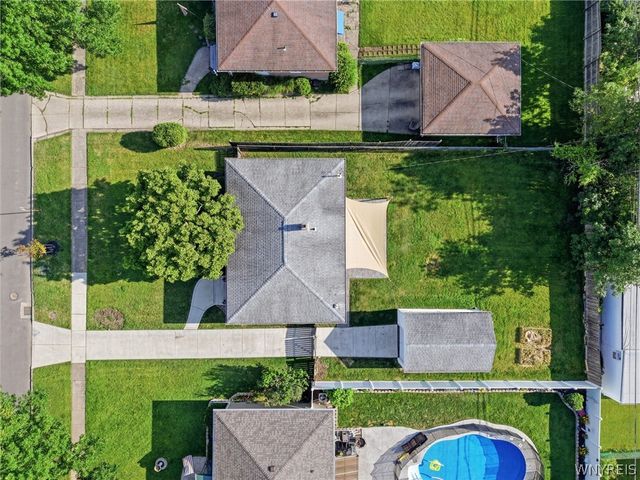 85 Emerson Drive, Amherst, NY 14226