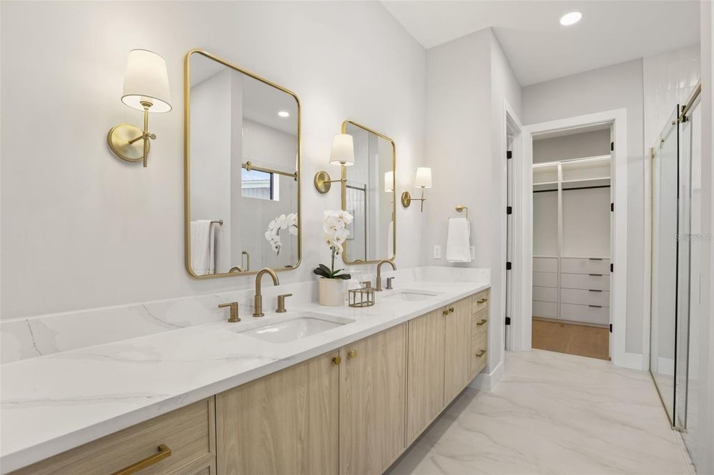 Image 31 of property listing at 1326 W NEW HAMPSHIRE STREET, Orlando, FL 32804