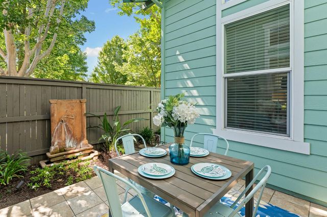 2800 Ingleton Ln, Sacramento, CA 95835