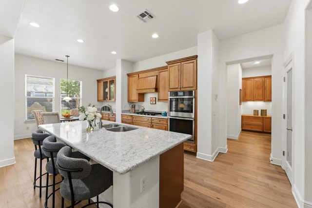 2800 Ingleton Ln, Sacramento, CA 95835