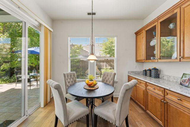 2800 Ingleton Ln, Sacramento, CA 95835