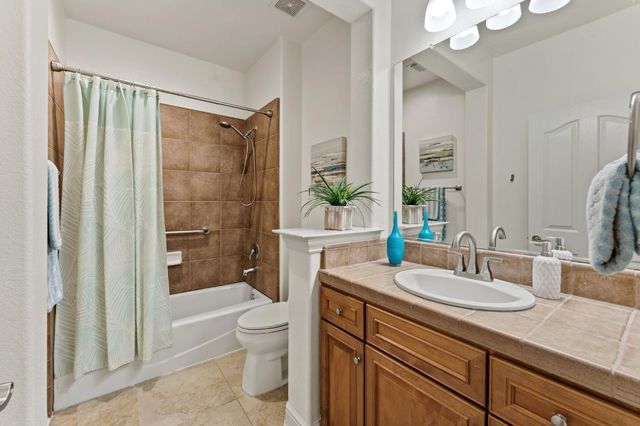 2800 Ingleton Ln, Sacramento, CA 95835