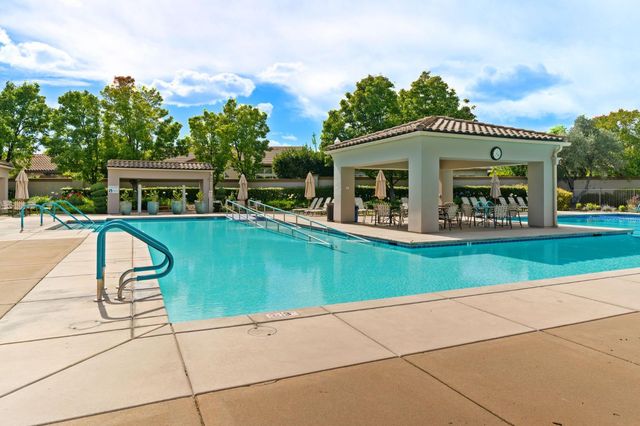 2800 Ingleton Ln, Sacramento, CA 95835