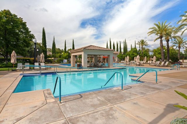 2800 Ingleton Ln, Sacramento, CA 95835