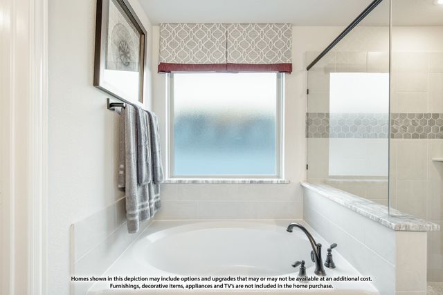 824 Alamo Court, Desoto, TX 75115