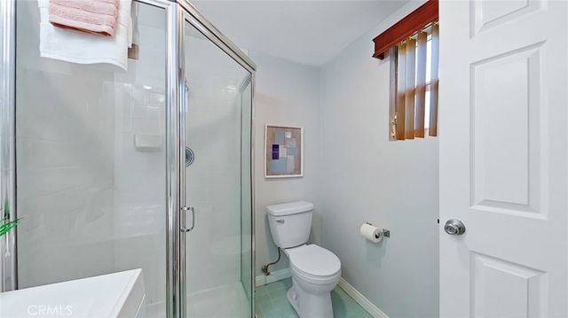 522 W Stocker 6, Glendale, CA 91202