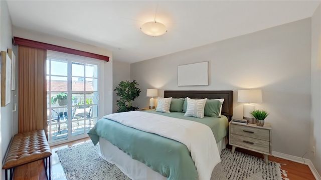 522 W Stocker 6, Glendale, CA 91202