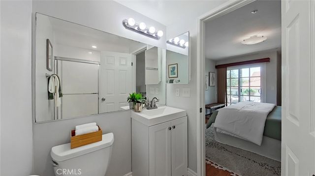 522 W Stocker 6, Glendale, CA 91202