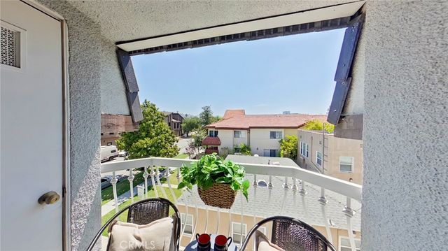 522 W Stocker 6, Glendale, CA 91202