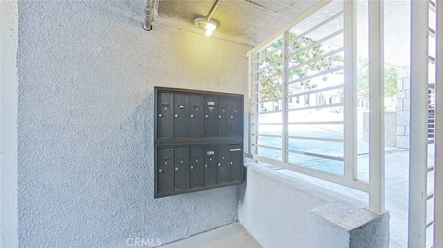522 W Stocker 6, Glendale, CA 91202