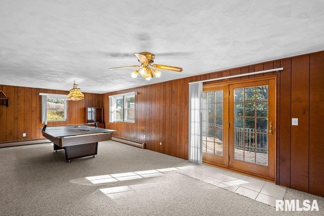 4718 20TH Avenue, Moline, IL 61265