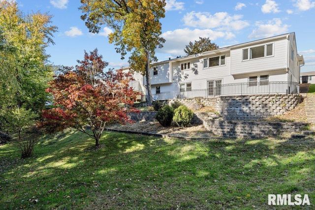 4718 20TH Avenue, Moline, IL 61265