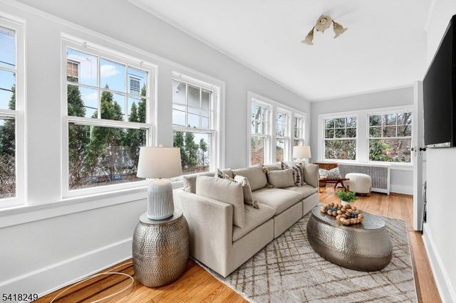 170 Christopher St, Montclair Twp., NJ 07042