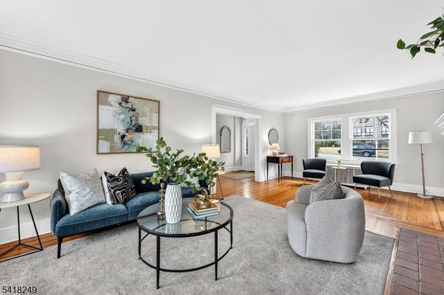 170 Christopher St, Montclair Twp., NJ 07042