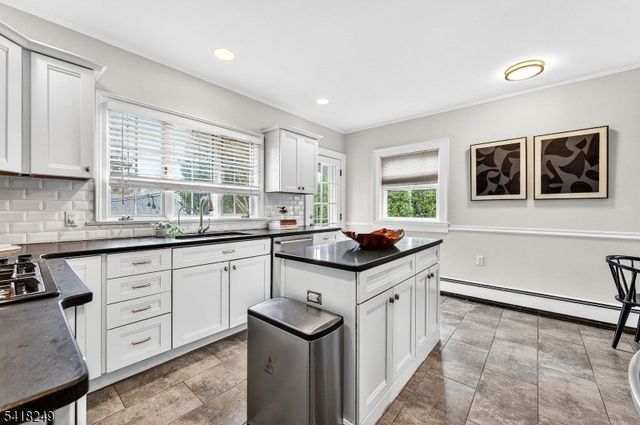 170 Christopher St, Montclair Twp., NJ 07042