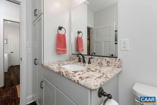 80 APPLE BLOSSOM CT, Nellysford, VA 22958