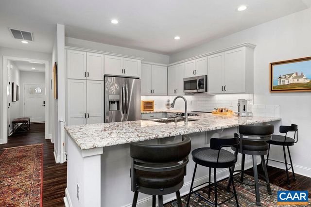 80 APPLE BLOSSOM CT, Nellysford, VA 22958