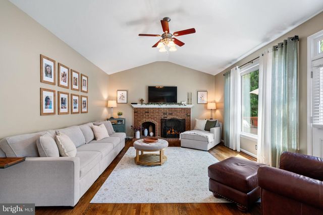 15547 ATTERBURY CT, Dumfries, VA 22025