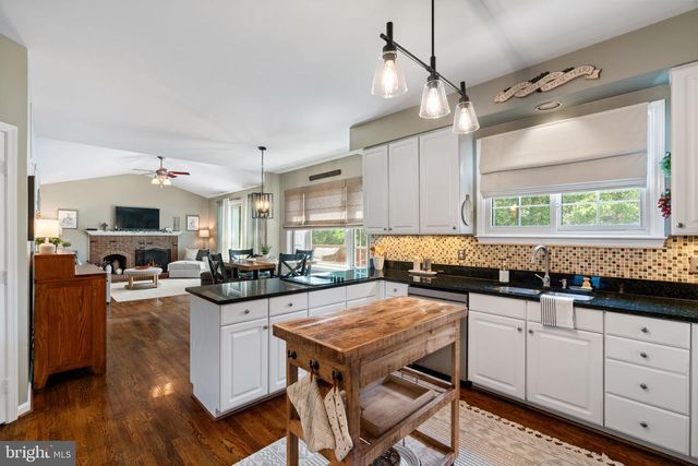 15547 ATTERBURY CT, Dumfries, VA 22025