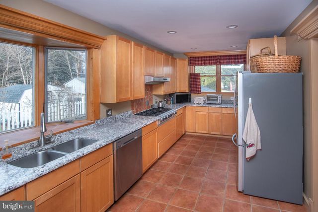 14 WILLIAMS LN, Hatboro, PA 19040