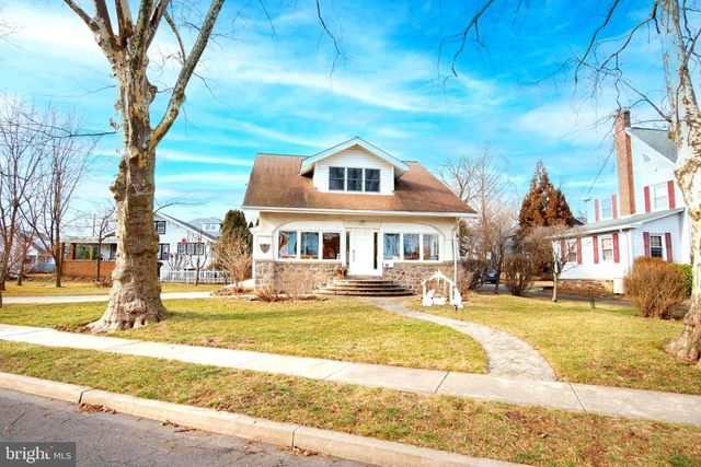 14 WILLIAMS LN, Hatboro, PA 19040