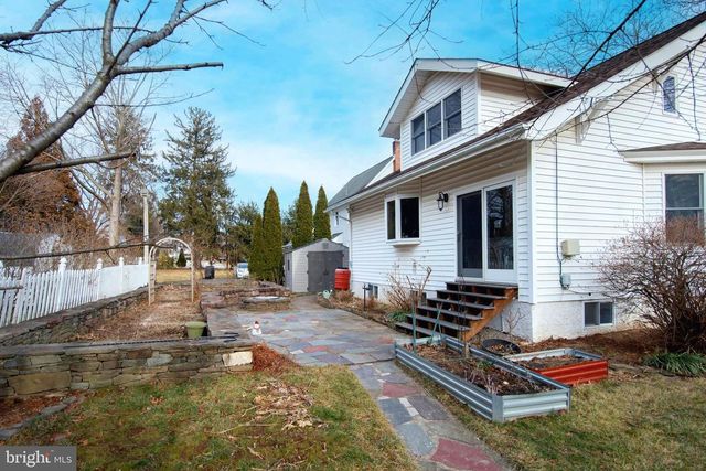 14 WILLIAMS LN, Hatboro, PA 19040