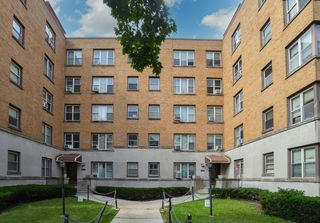 2606 W Balmoral Avenue 110, Chicago, IL 60625