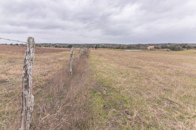 1747 E Old Hallettsville Road, Flatonia, TX 78941