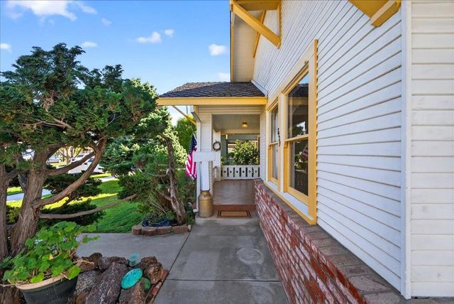 7429 Alexander Street, Gilroy, CA 95020