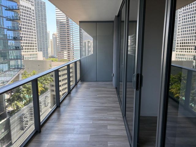 801 S Miami Ave 1207, Miami, FL 33130