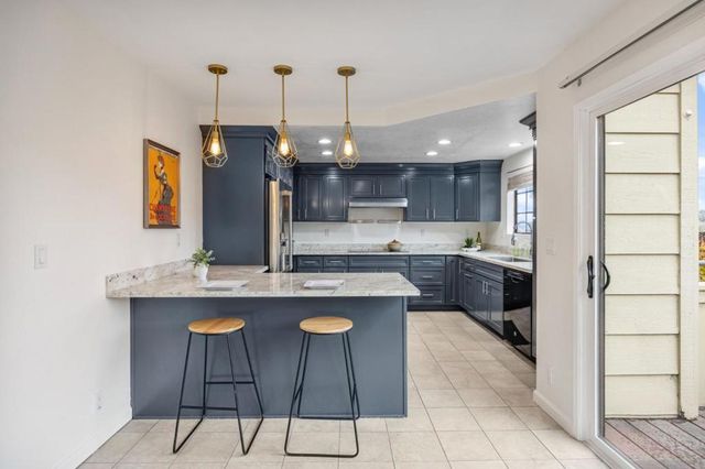 523 Elk Ridge 6, San Jose, CA 95136