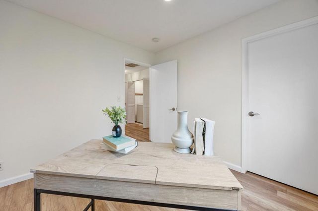 523 Elk Ridge 6, San Jose, CA 95136