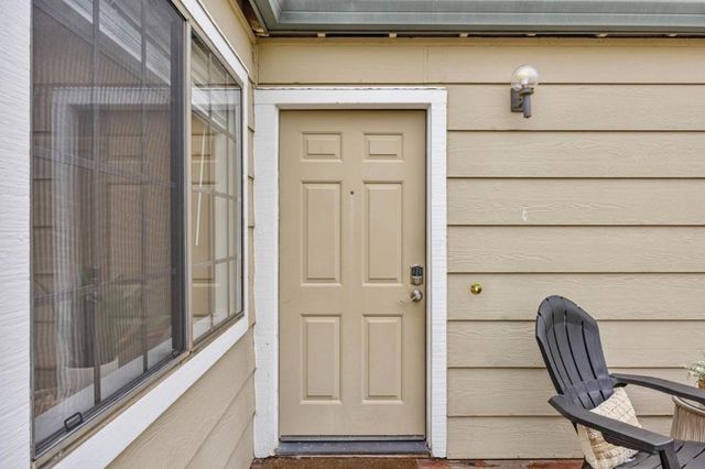 523 Elk Ridge 6, San Jose, CA 95136