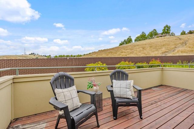 523 Elk Ridge 6, San Jose, CA 95136