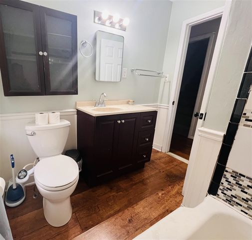 2009 Buckingham Avenue, Lincoln Park, MI 48146