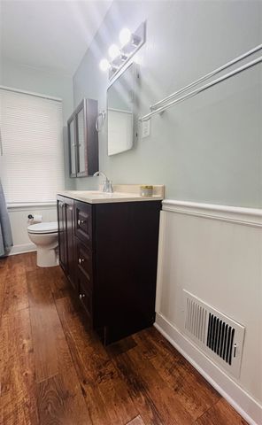 2009 Buckingham Avenue, Lincoln Park, MI 48146