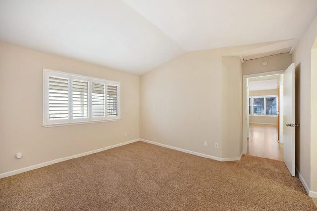 7528 Sunwest Ln, Sacramento, CA 95828
