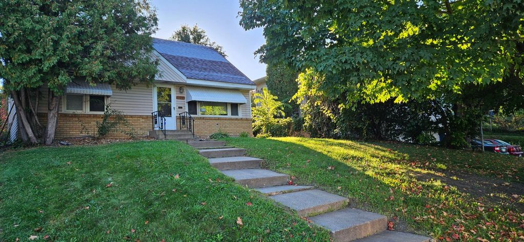 426 Griffith Street, Saint Paul, MN 55106